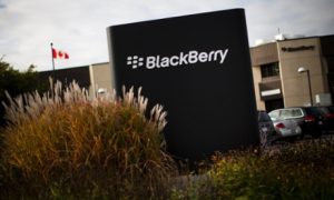 BlackBerry sues own software chief to stop him leaving for Apple